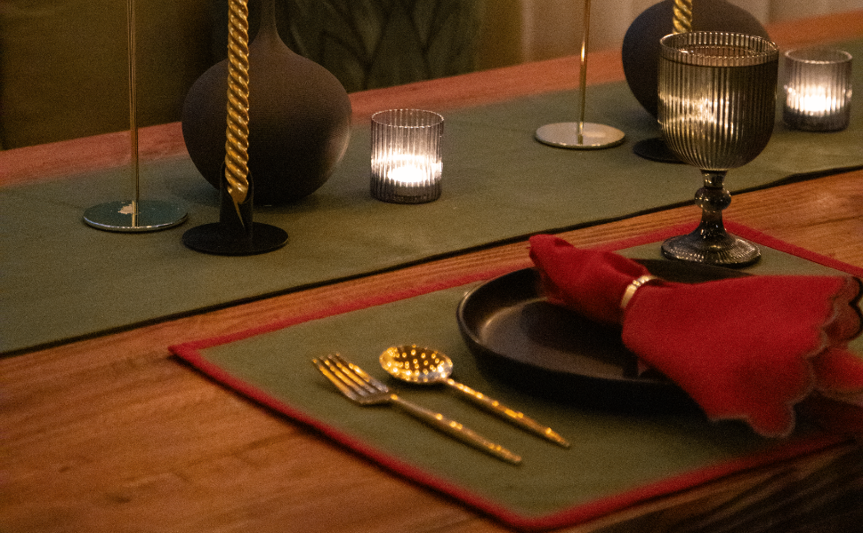 Holy Grail Homes Fairy Forest 100% Organic Cotton Table Linen Set of 6 Placemats, 6 Napkins, 1 Table Runner, Nature Inspired Yarn Dyed Chambray Fabric for Dining Room, Kitchen & Special Occasions
