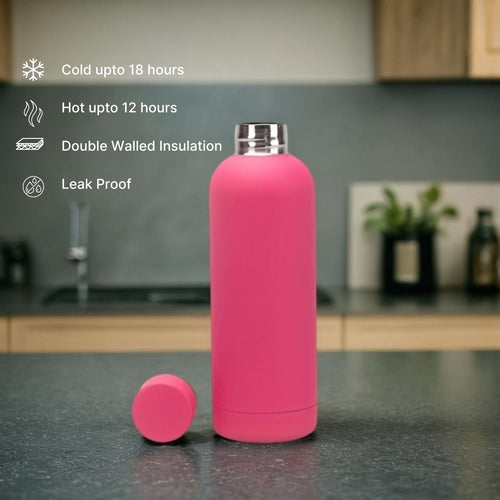 SuperGeneriX 17oz Matte Finish Stainless Steel Water Bottle | Vacuum Insulated Travel Bottle |12 hrs Hot & 18 hrs Cold| Smooth Rubber Finish Water Bottle (Black)